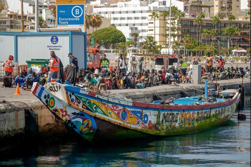 دیدنی های امروز؛ از خودروهای چینی صادراتی تا اوضاع جنین رسیدن پناهجویان آفریقایی به بندر لوس