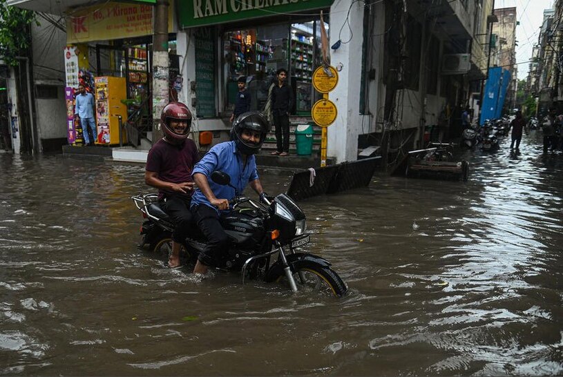 سیل دهلی هند