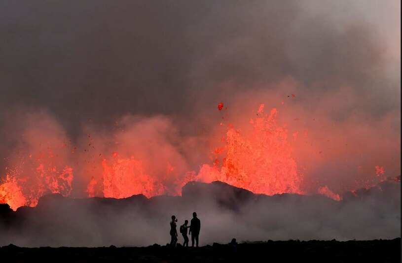 دیدنی های امروز؛ از سیل کره جنوبی تا اسب های وحشی اسپانیایی گدازه های در حال پرتاب از آتشفشان