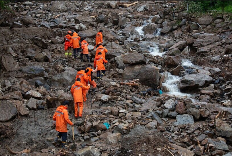 امدادگران در کره جنوبی