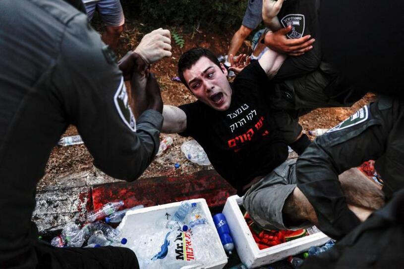 برخورد نیروهای امنیتی اسراییل با معترضان