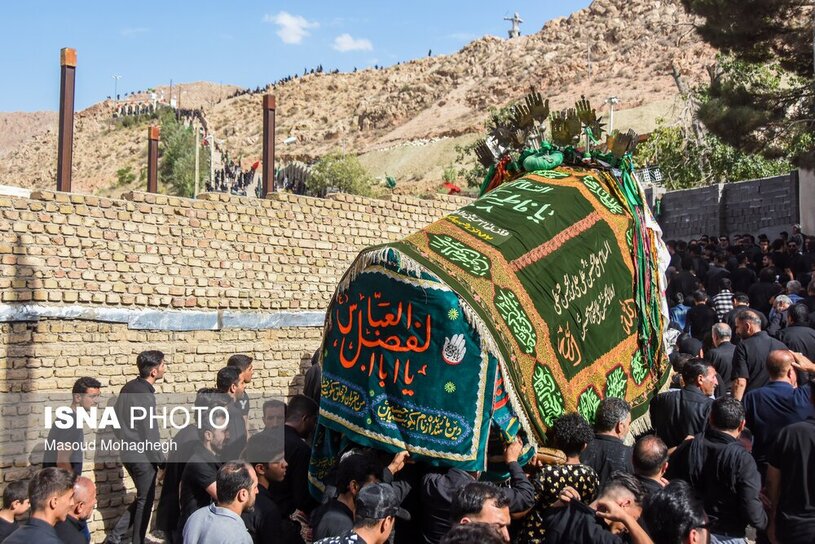 آیین ۵۰۰ ساله نخل گردانی مهدیشهر - سمنان