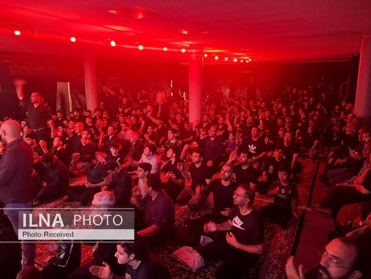 مراسم شب عاشورای حسینی در شهر لاهه هلند