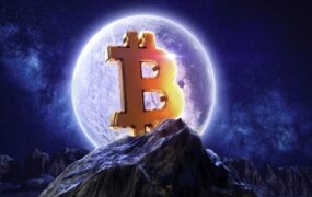 ارزش ۱۰۰ برابری بیت‌کوین
