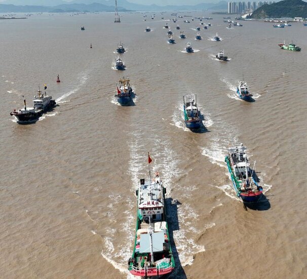 قایق های ماهیگیری سواحل شرقی چین