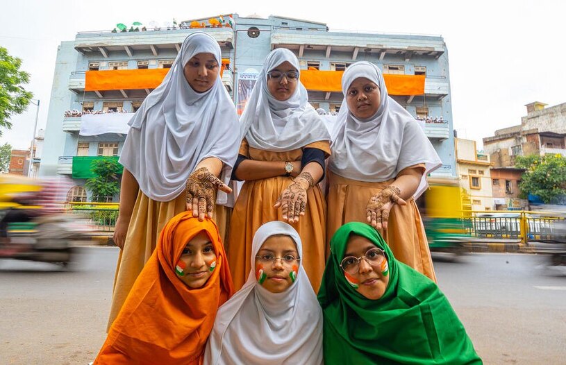 دانش آموزن مسلمان هندی در شهر احمدآباد