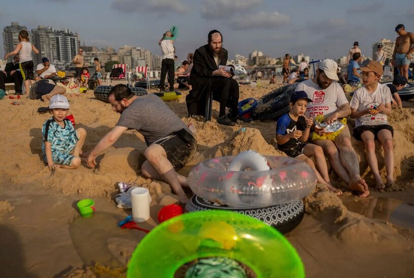 ساحل مردانه بندر اشدود اسراییل با حضور یهودیان ارتدوکس