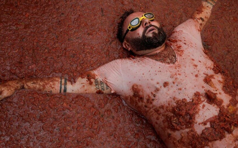 جشنواره نبرد گوجه در اسپانیا