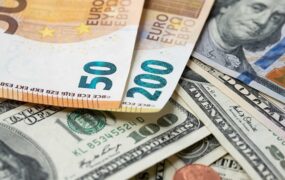 سقوط قیمت یورو