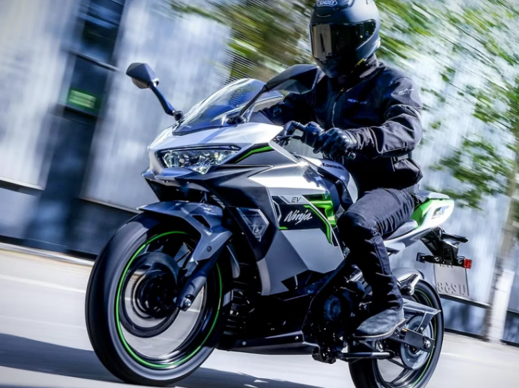 کاوازاکی Ninja e-1
