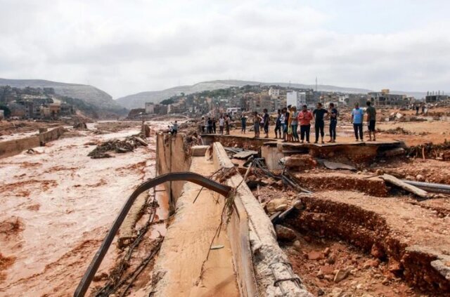 آواره شدن ۲۰ هزار نفر و خطر شیوع بیماری در سیل لیبی سیل لیبی