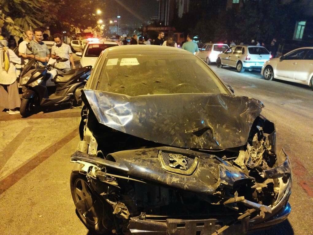 برخورد ماشین حمل زباله 