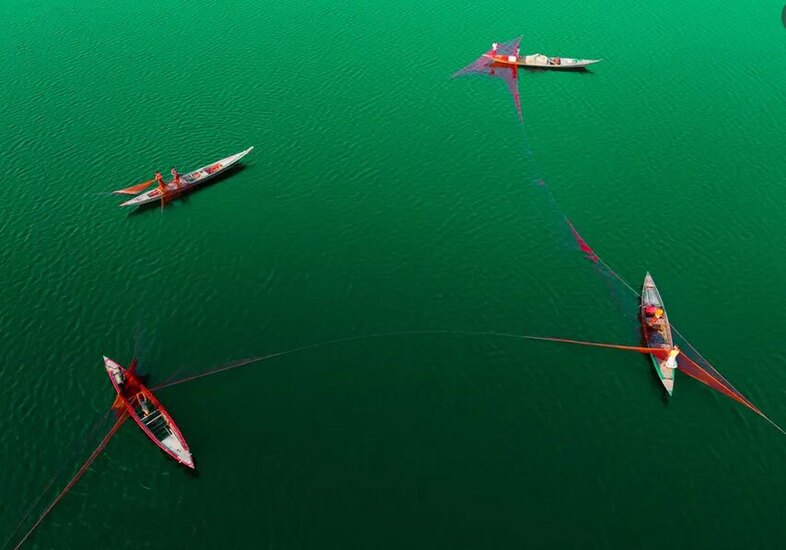 دیدنی های امروز؛ از فاجعه سیل لیبی تا مسابقات جهانی انتخاب سگ گله ماهیگیران بنگلادشی