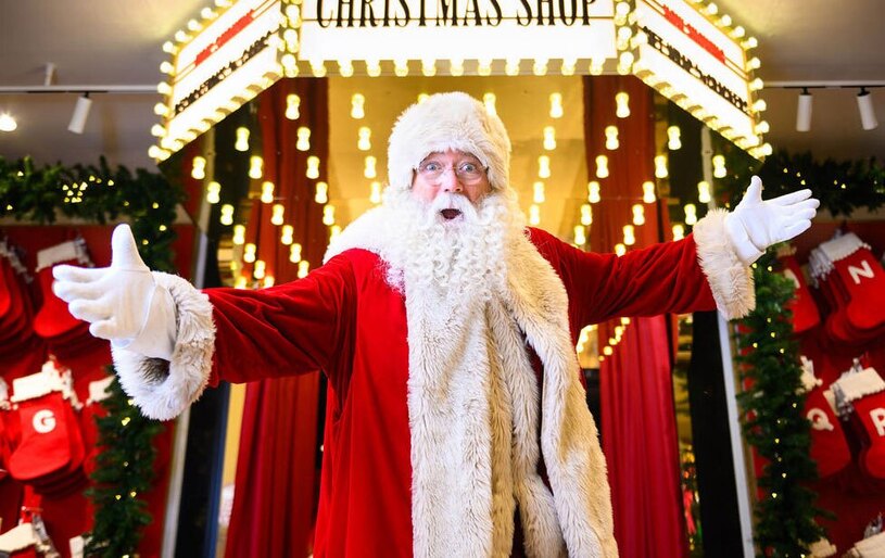 افتتاح فروشگاه کریسمس در مرکز خرید سلفریج لندن