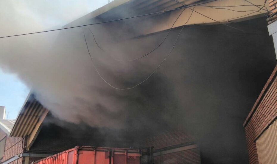 آتش‌ سوزی انبار نوشت‌ افزار