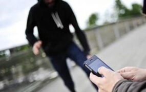 زورگیران موبایل سرقت