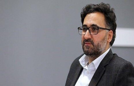 مچگیری محمد دلاوری از پنهان‌کاری معاون علمی و فناوری رئیس جمهور/ فیلم