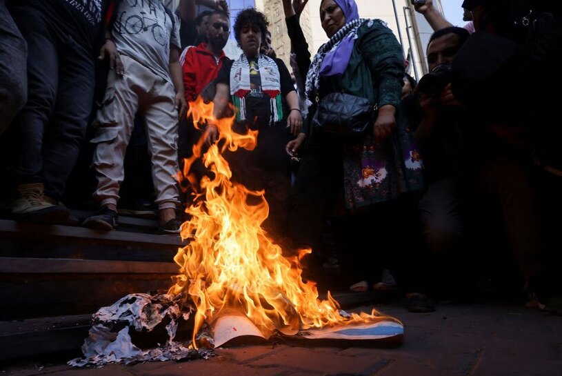 دیدنی های امروز؛ چرخش افکار عمومی جهانی بر ضد آمریکا و اسراییل تظاهرات یمنی ها علیه" جنایات جنگی اسراییل"