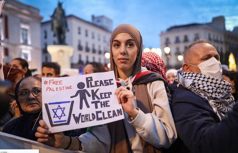 دیدنی های امروز؛ از ورود محدود کمک های بشردوستانه به غزه تا تظاهرات جهانی در حمایت از فلسطین تظاهرات ضداسراییلی در محکومیت کشتار غیرنظامیان فلسطینی در غزه