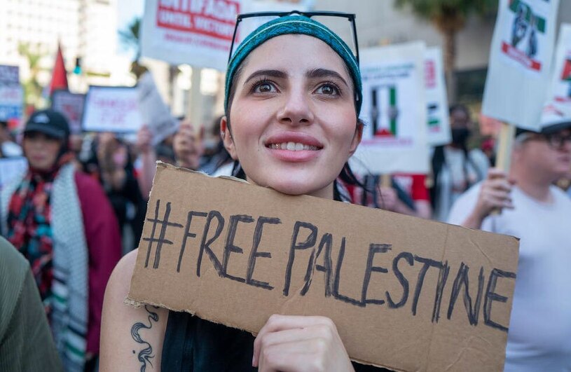 دیدنی های امروز؛ از ورود محدود کمک های بشردوستانه به غزه تا تظاهرات جهانی در حمایت از فلسطین تظاهرات در حمایت از فلسطین در شهر لس آنجلس