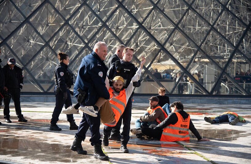 دیدنی های امروز؛ حمایت جهانی از فلسطین همزمان با تشدید کشتار اسراییل در غزه دستگیری فعالان محیط زیست