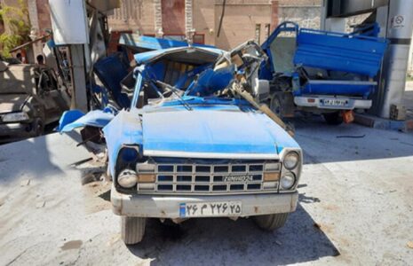 راننده نیسان آتش‌سوزی