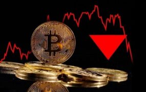 بیت‌کوین مرز ۲۷ هزار دلار