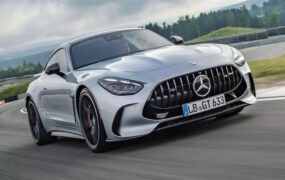 رونمایی مرسدس بنز AMG GT کوپه ۲۰۲۴