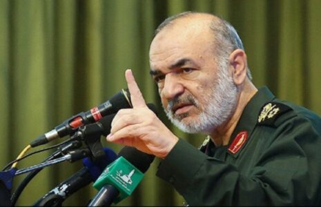 سردار سلامی: هیچ کس نمی‌تواند به ترکیب اسلام و ایران هجوم ببرد