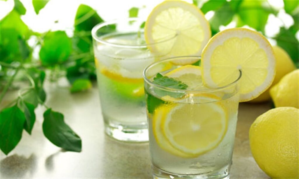 پاکسازی بدن آب و آبلیمو