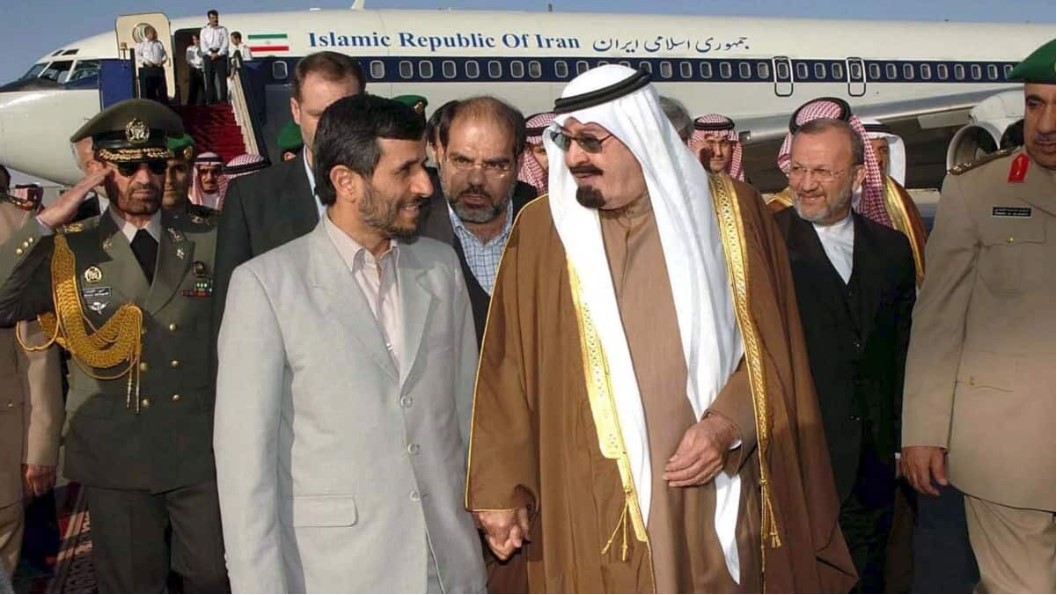 عبدالرضا داوری به اسقبال از رئیسی در عربستان