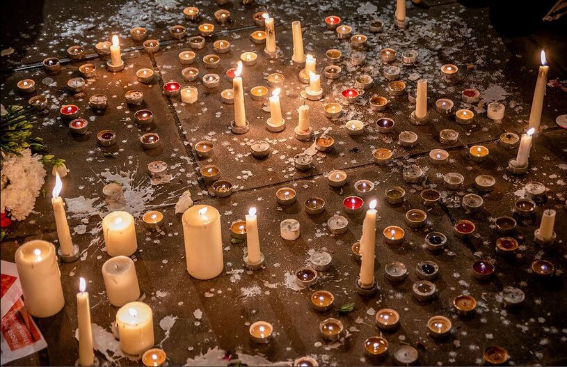 روشن کردن شمع به یاد کودکان قربانی حملات اسراییل