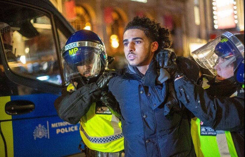 دستگیری معترضان  تظاهرات بزرگ حامیان فلسطین  لندن