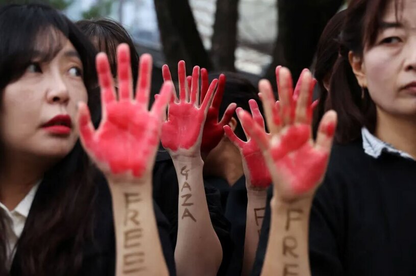 تجمع اعتراضی گروهی از مردم کره جنوبی در مقابل مقر وزارت خارجه