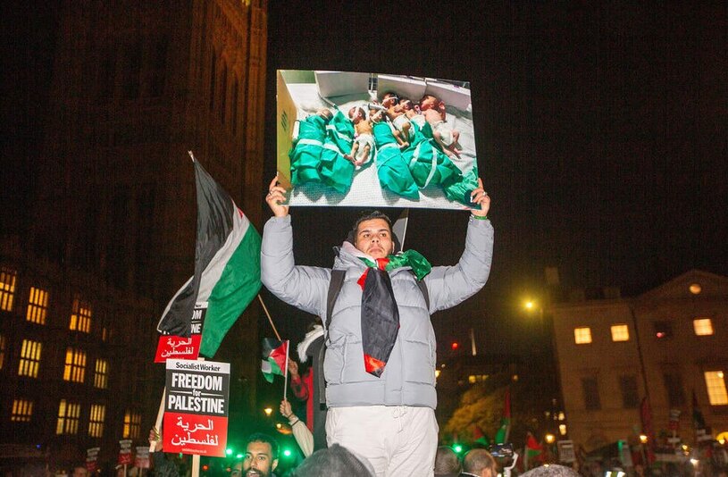 دیدنی های امروز؛ از دیدار رهبران آمریکا و چین تا ادامه بحران غزه تجمع شبانه حامیان فلسطین در مقابل پارلمان انگلیس