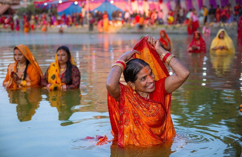 دیدنی های امروز؛ از شکست دومین پرتاب موشک اسپیس ایکس تا وضعیت بیمارستان های غزه دعا و نیایش در جشنواره خدای خورشید