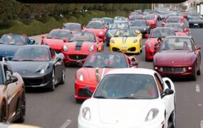 اختلاف قیمت خودرو های وارداتی در ایران و امارات