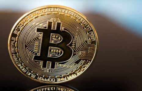 ارزش بیت‌کوین به 50 هزار دلار می رسد