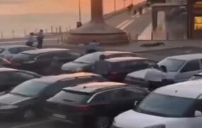 نارنجک آب انار رستوران گردشگر روسی