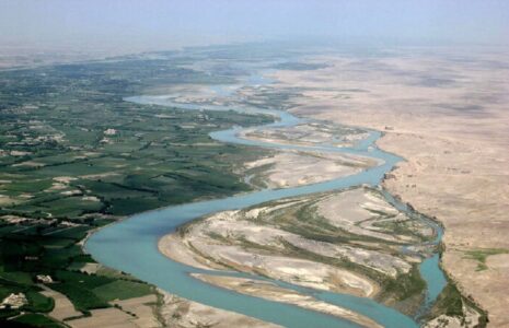 طالبان حقابه ایران