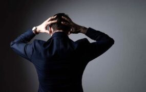 نقشه پدر مهاجرت پسر
