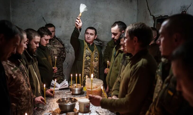 جشن کریسمس در بین نیروهای اوکراینی