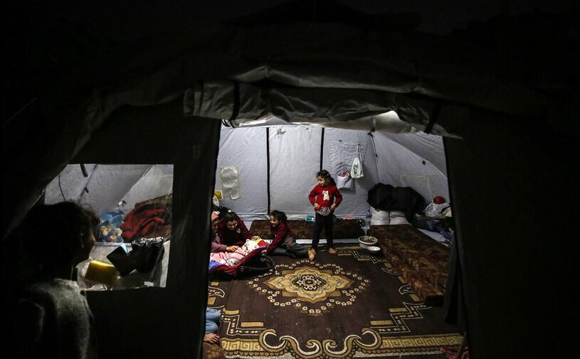 دیدنی های امروز؛ از حمایت جهانی از فلسطین تا تشدید جنگ اوکراین چادرهای اردوگاه آوارگان در دیرالبلح نوار غزه