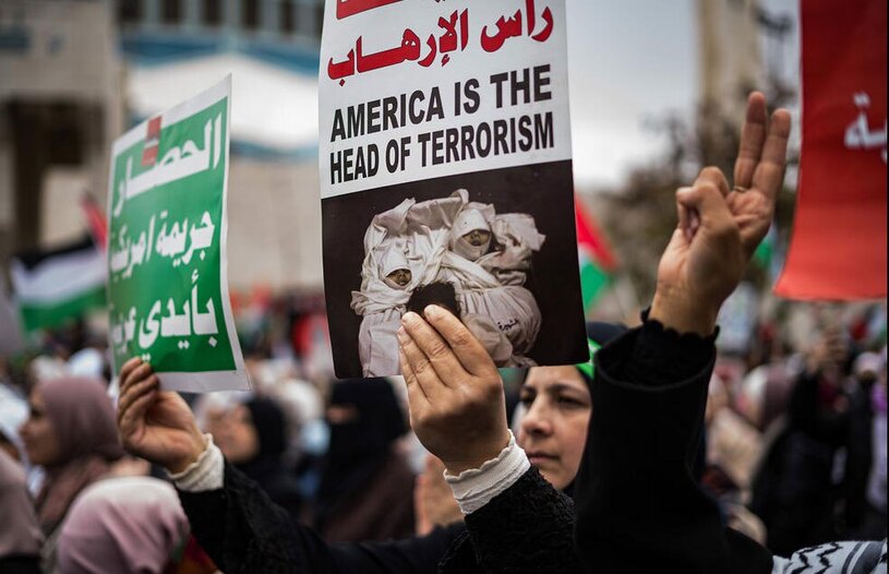 دیدنی های امروز؛ از حمایت جهانی از فلسطین تا تشدید جنگ اوکراین تظاهرات حامیان فلسطین در شهر امان اردن