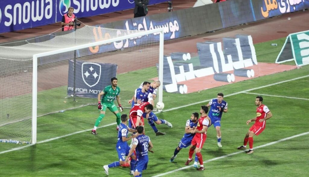 استقلال و پرسپولیس
