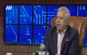 استاد دانشگاه نظام آموزش و پرورش