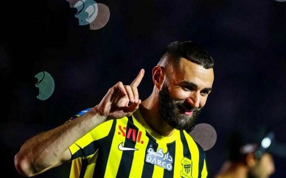 بنزما قطعا به بازی با سپاهان نمی‌رسد