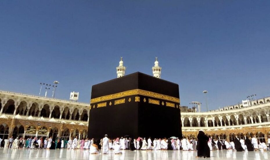 تعویق عمره تا ۱۳ دی