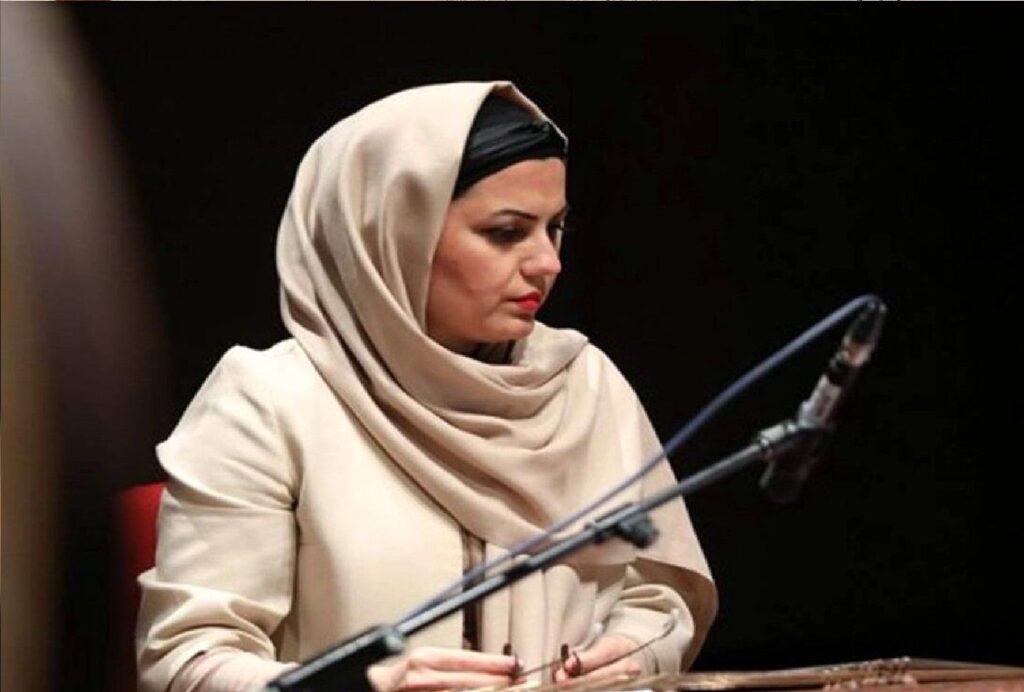 نسترن هاشمی