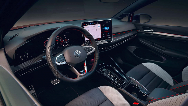 فولکس واگن GTI 2024